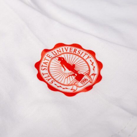 Club Rotes Kliff x Sylt State University T-Shirt im Detail Club Rotes Kliff x Sylt State University T-Shirt im Detail